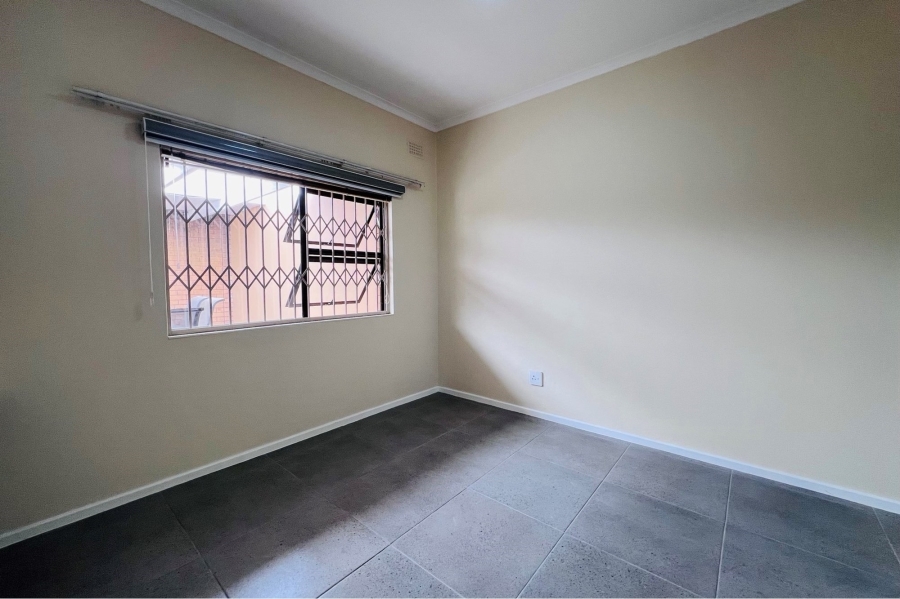 To Let 2 Bedroom Property for Rent in De Tijger Western Cape